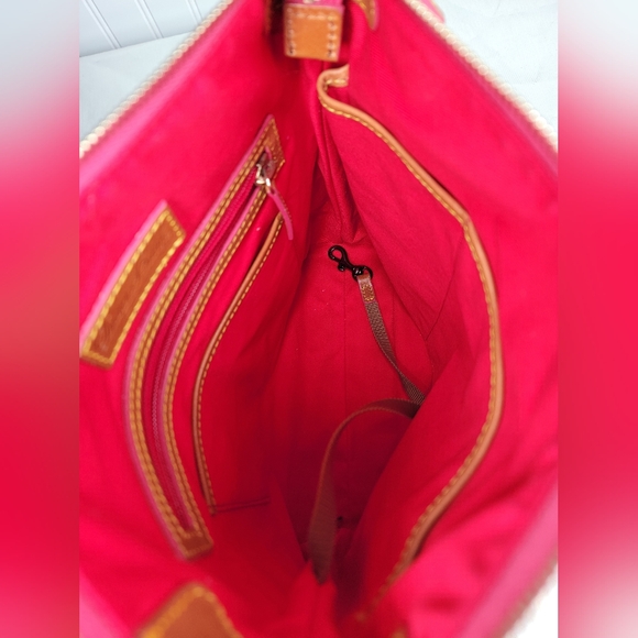 Dooney & Bourke Marabelle Crossbody Bag Pink White Floral Leather Medium Size - Picture 8 of 11